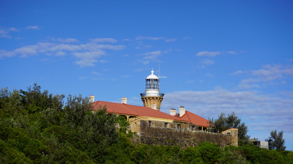 BARRENJOEY LIGHT HOUSE/ PALM BEACH